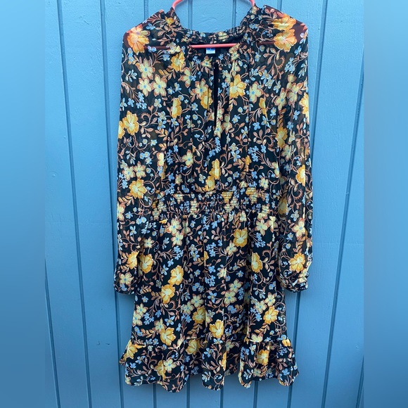 Old Navy Black and Yellow Floral Long Sleeve Dress - Picture 5 of 6